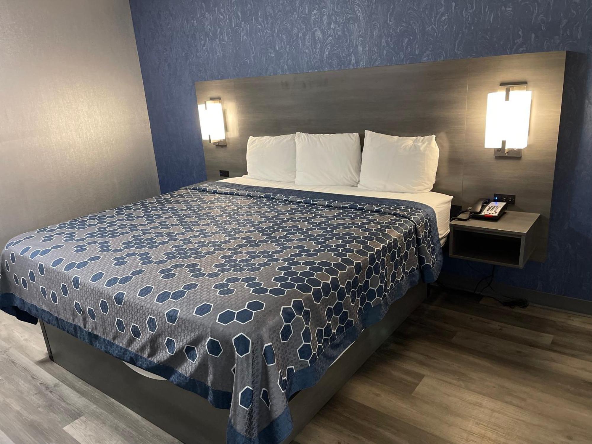 The Wayne Inn Ngoại thất bức ảnh