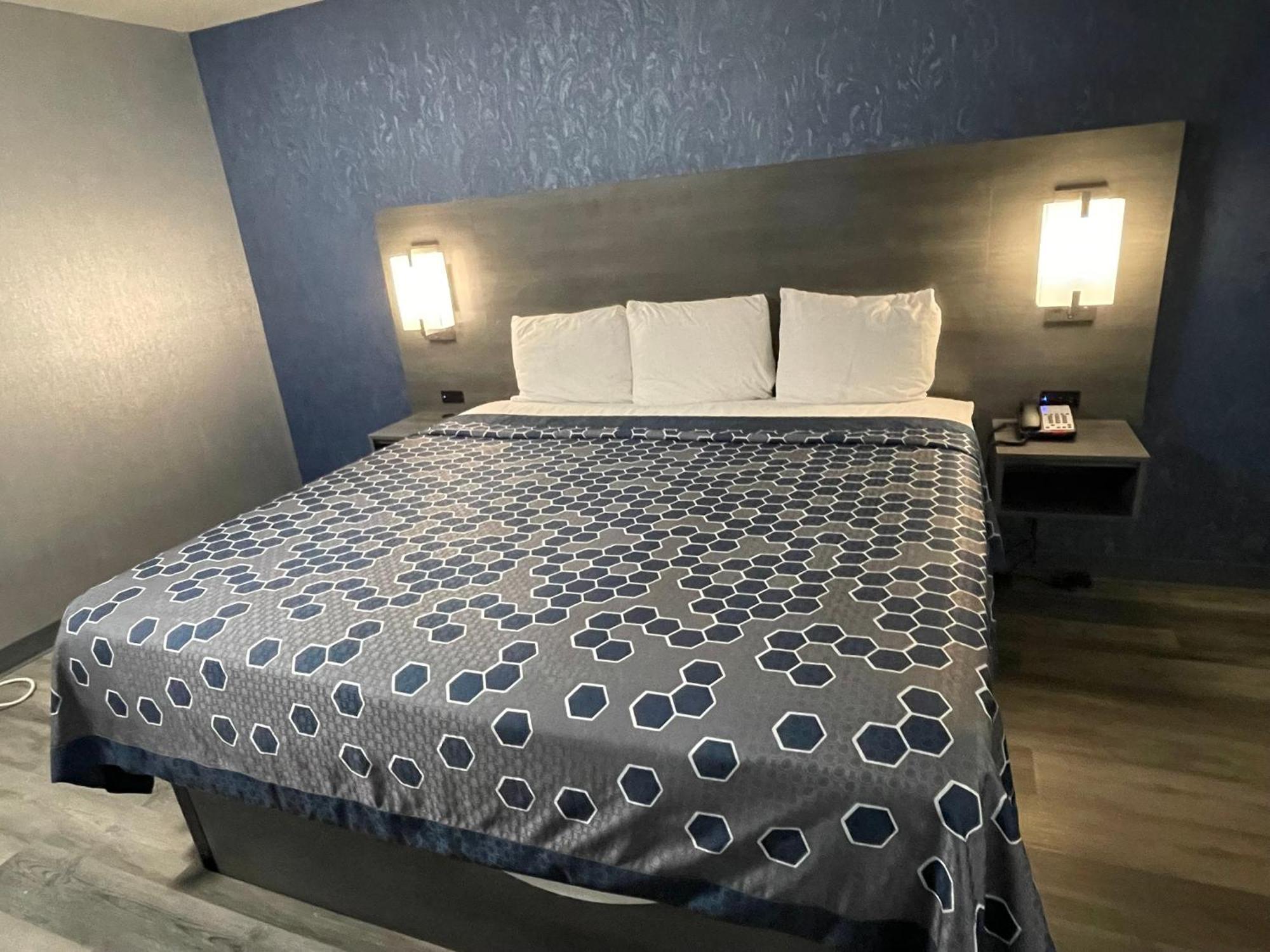 The Wayne Inn Ngoại thất bức ảnh
