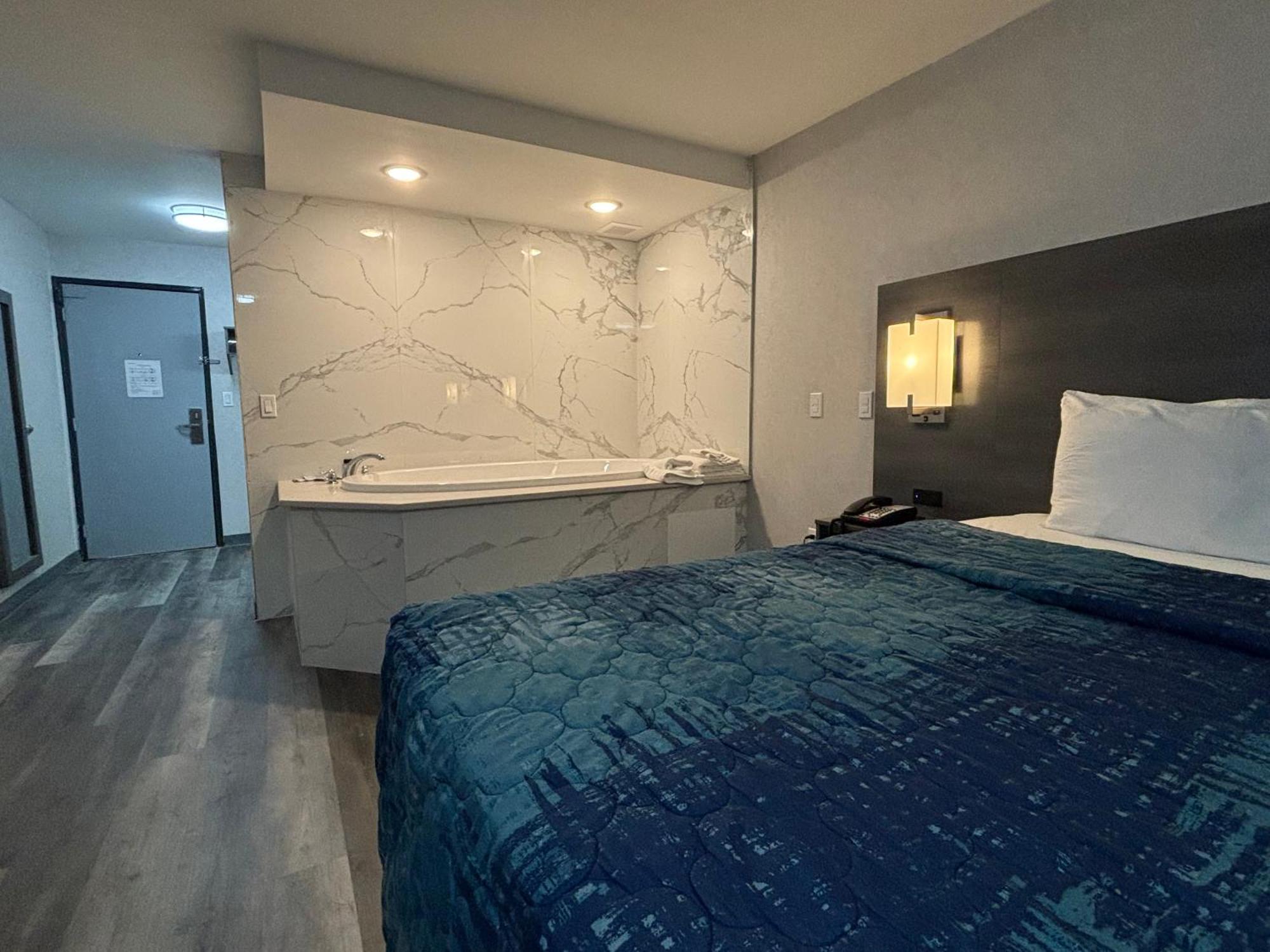 The Wayne Inn Ngoại thất bức ảnh